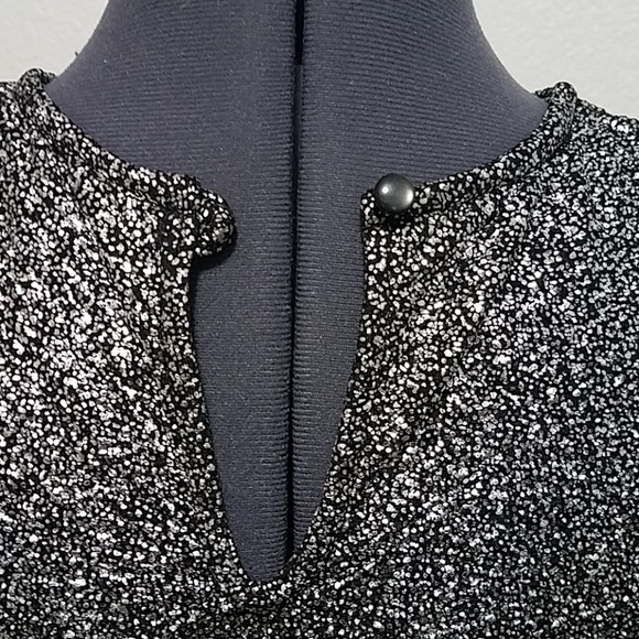 Top - Picture 3 of 4